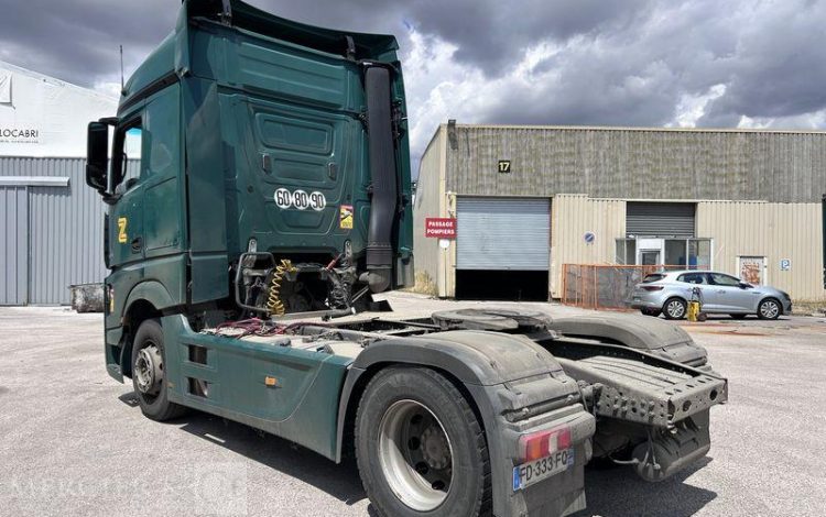 MERCEDES ACTROS 1845 VERT FD-333-FQ