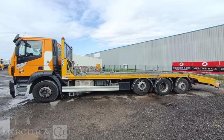 IVECO STRALIS 420 PORTE ENGIN -DIESEL – PTAC : 32 TONNES – 138425 KMS – ANNEE 2019 JAUNE FD-702-EN