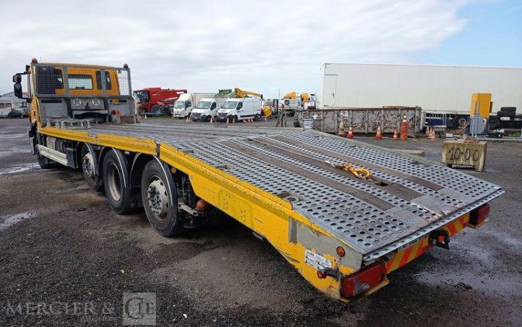 IVECO STRALIS 420 PORTE ENGIN -DIESEL – PTAC : 32 TONNES – 138425 KMS – ANNEE 2019 JAUNE FD-702-EN