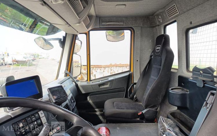 IVECO STRALIS 420 PORTE ENGIN -DIESEL – PTAC : 32 TONNES – 138425 KMS – ANNEE 2019 JAUNE FD-702-EN