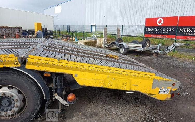 IVECO STRALIS 420 PORTE ENGIN -DIESEL – PTAC : 32 TONNES – 138425 KMS – ANNEE 2019 JAUNE FD-702-EN