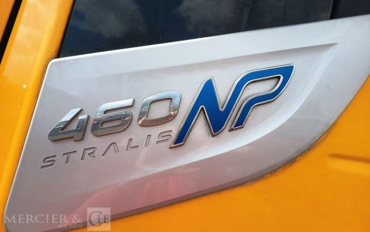 IVECO STRALIS 460 NP – GAZ – PTRA : 44 TONNES – 114079 KMS – ANNEE 2019 JAUNE FE-680-YL
