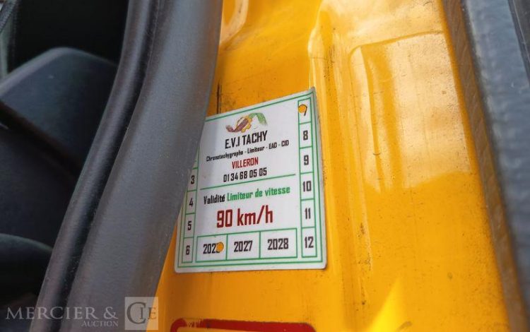 IVECO STRALIS 460 NP – GAZ – PTRA : 44 TONNES – 114079 KMS – ANNEE 2019 JAUNE FE-680-YL