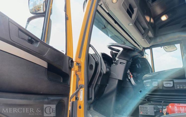 IVECO STRALIS 460 NP – GAZ – PTRA : 44 TONNES – 114079 KMS – ANNEE 2019 JAUNE FE-680-YL