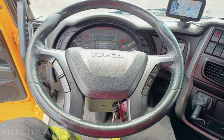 IVECO STRALIS 460 NP – GAZ – PTRA : 44 TONNES – 114079 KMS – ANNEE 2019 JAUNE FE-680-YL