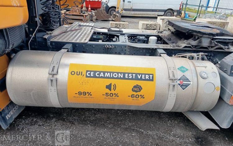 IVECO STRALIS 460 NP – GAZ – PTRA : 44 TONNES – 114079 KMS – ANNEE 2019 JAUNE FE-680-YL
