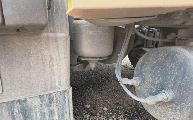 IVECO STRALIS 460 NP – GAZ – PTRA : 44 TONNES – 114079 KMS – ANNEE 2019 JAUNE FE-680-YL