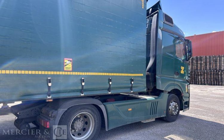 MERCEDES ACTROS 1845 VERT FF-884-XN