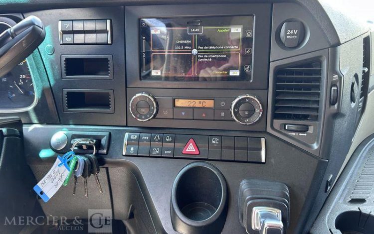 MERCEDES ACTROS 1845 VERT FF-884-XN