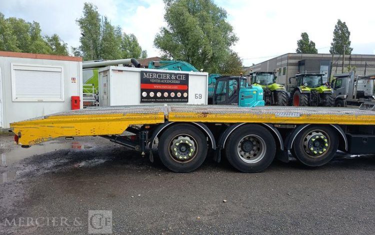 IVECO STRALIS 420 PORTE ENGIN DIESEL – PTAC 32 TONNES – 304711 KMS – ANNEE 2019 JAUNE FG-341-XS