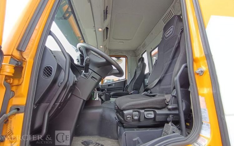 IVECO STRALIS 420 PORTE ENGIN DIESEL – PTAC 32 TONNES – 304711 KMS – ANNEE 2019 JAUNE FG-341-XS