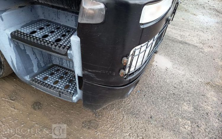 IVECO STRALIS 420 PORTE ENGIN DIESEL – PTAC 32 TONNES – 304711 KMS – ANNEE 2019 JAUNE FG-341-XS