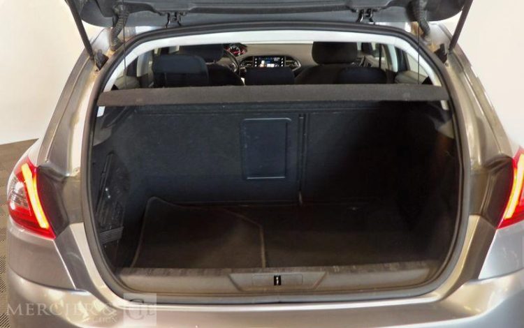 PEUGEOT 308 GRIS FG-646-VK