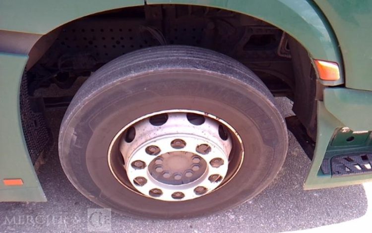 MERCEDES ACTROS 1845  – 4X2 – PTAC 19T  FH-536-EP