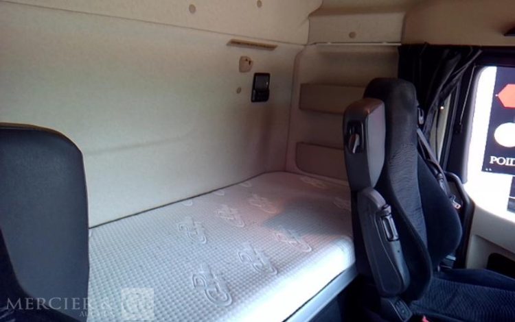 MERCEDES ACTROS 1845  – 4X2 – PTAC 19T  FH-536-EP