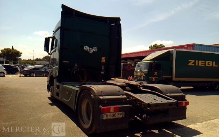 MERCEDES ACTROS 1845  – 4X2 – PTAC 19T  FH-536-EP
