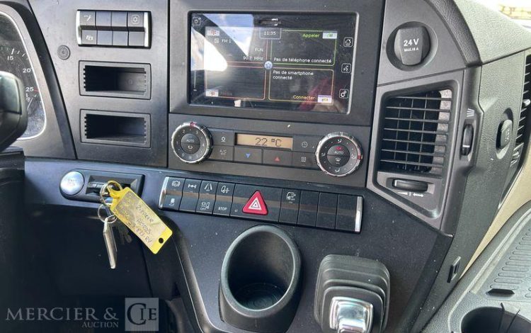 MERCEDES ACTROS 1845 VERT FJ-833-RY