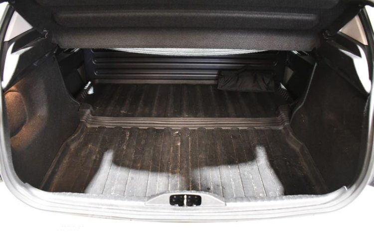 CITROEN C3 BLANC FK-741-HK