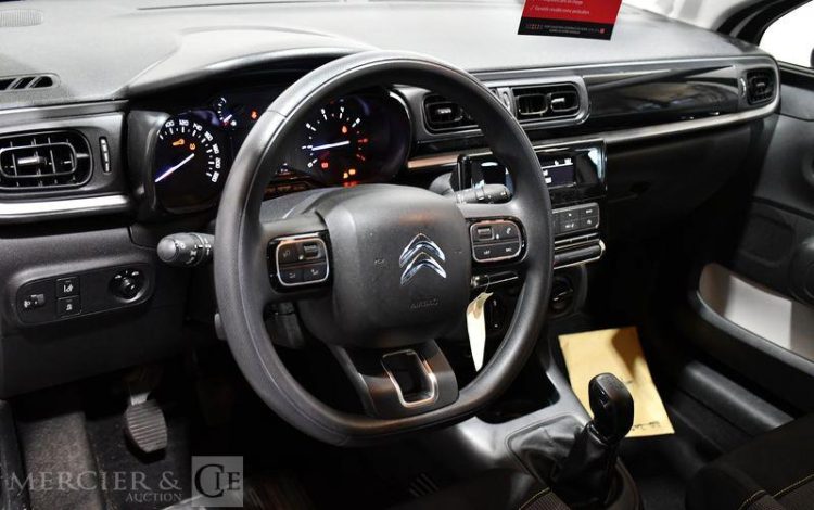 CITROEN C3 BLANC FK-741-HK