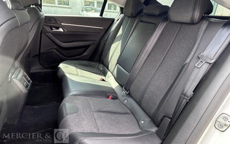 PEUGEOT 508 SW BLANC FM-316-ER