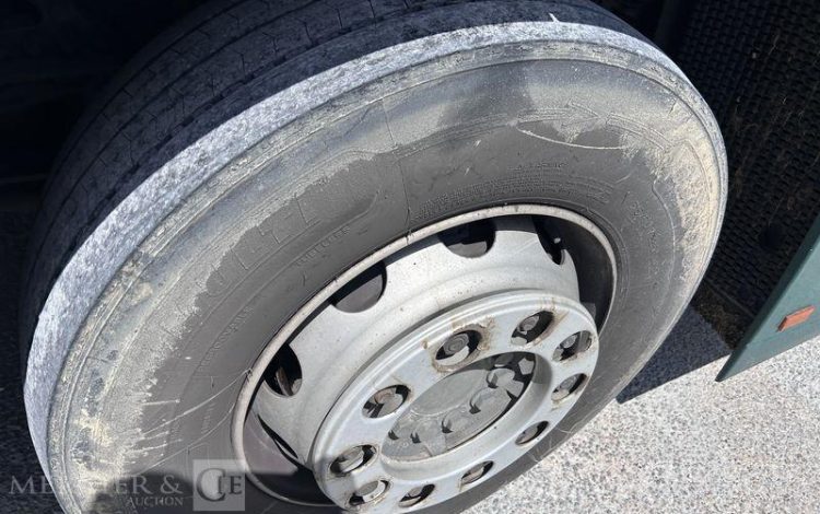 MERCEDES ACTROS 1845 VERT FM-968-WM