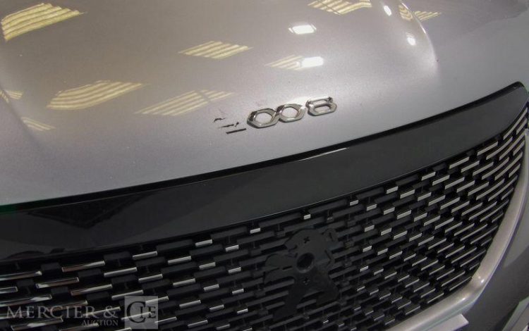 PEUGEOT 2008 GRIS FP-448-NS