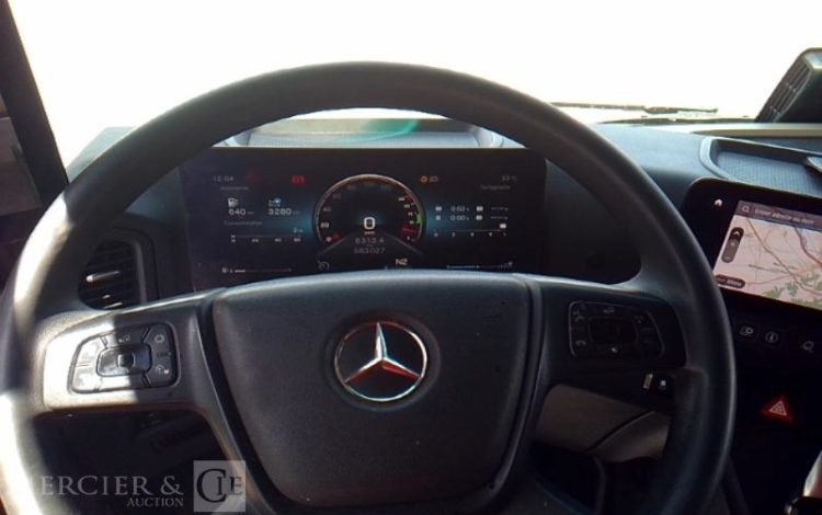 MERCEDES ACTROS 1845 4X2 – PTAC 19T –  FP-928-RH