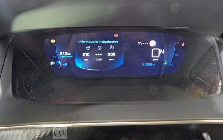 PEUGEOT 2008 II 1,5 BLUEHDI 16V EAT8 S&S 130CH GRIS FR-869-JE