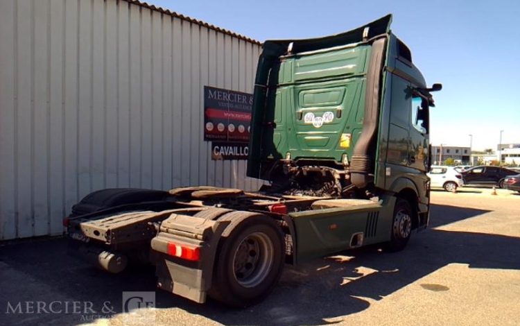 MERCEDES ACTROS 1845 – 4X2 – PTAC 19T  FT-371-CY