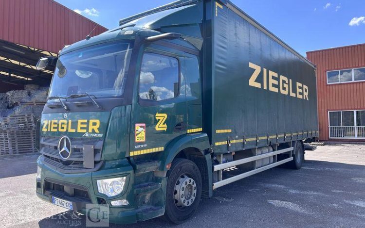 MERCEDES ATEGO 1833 VERT FT-467-XV