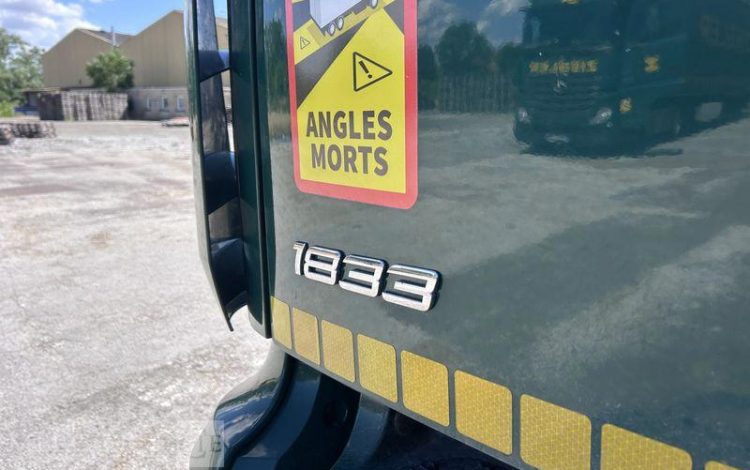 MERCEDES ATEGO 1833 VERT FT-467-XV