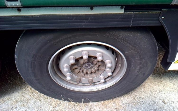 KRONE SEMI REMORQUE BACHE – 3 ESSIEUX – PTAC 38T  FV-855-PG