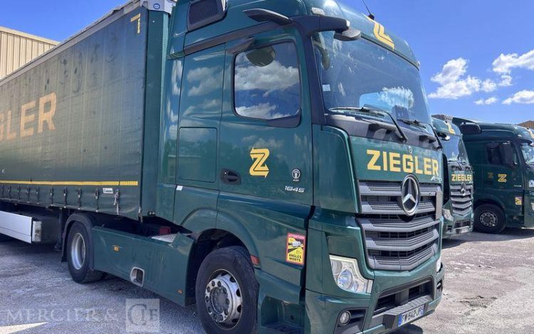 MERCEDES ACTROS 1845 VERT FW-542-JP