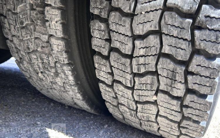 MERCEDES ACTROS 1845 VERT FW-542-JP