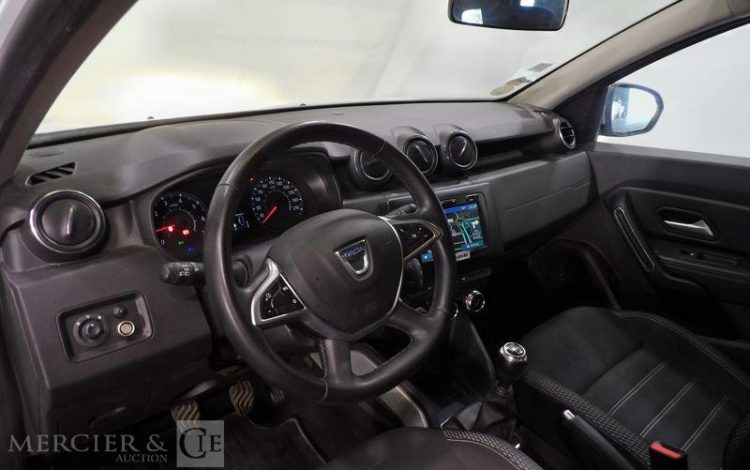 DACIA DUSTER PRESTIGE BLUE DCI 115 4X2 BLANC FX-654-TJ