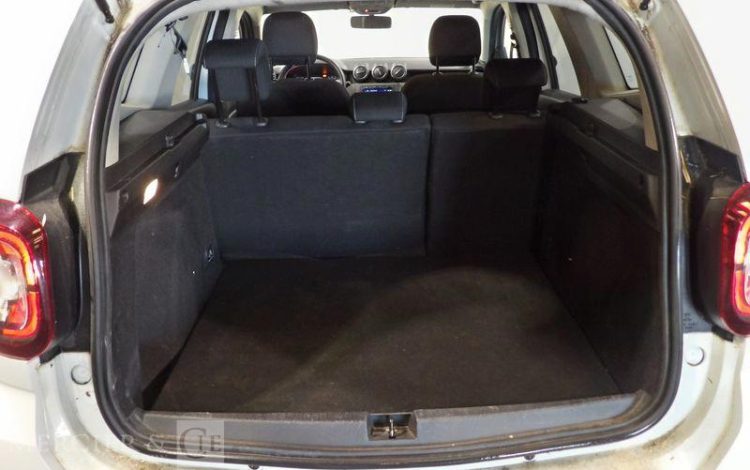 DACIA DUSTER PRESTIGE BLUE DCI 115 4X2 BLANC FX-654-TJ