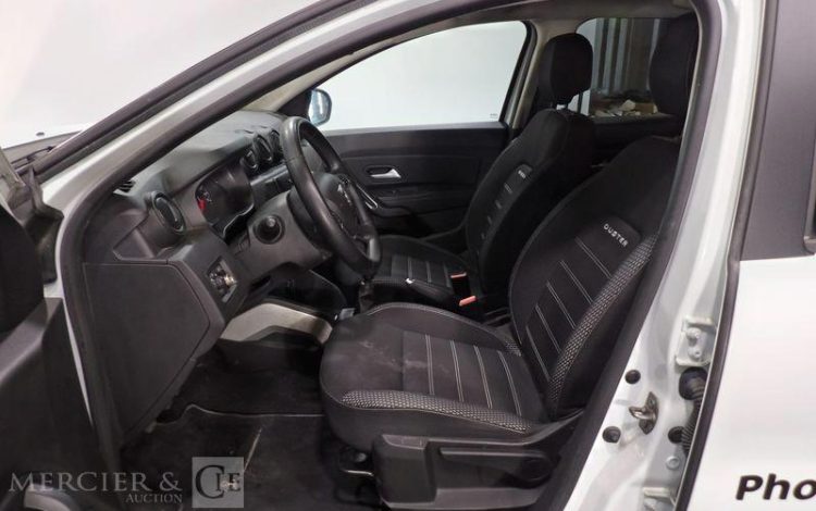 DACIA DUSTER PRESTIGE BLUE DCI 115 4X2 BLANC FX-654-TJ