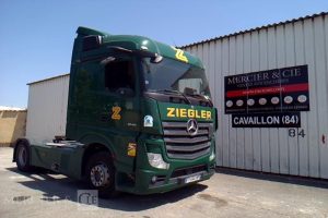 MERCEDES ACTROS 1845 – 4X2 – PTAC 19T –  FY-444-HP