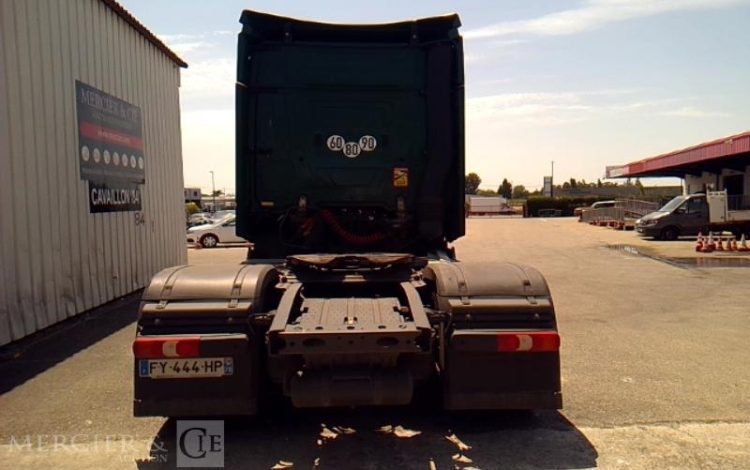 MERCEDES ACTROS 1845 – 4X2 – PTAC 19T –  FY-444-HP