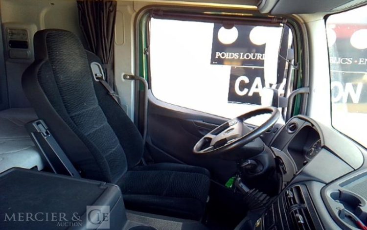MERCEDES ATEGO 1524 PORTEUR CAISSE HAYON – 4X2 – PTAC 14T8 –  GA-036-RM