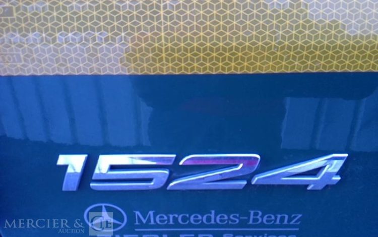 MERCEDES ATEGO 1524 PORTEUR CAISSE HAYON – 4X2 – PTAC 14T8 –  GA-036-RM
