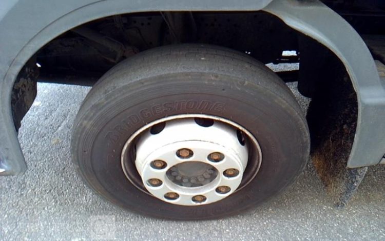 MERCEDES ATEGO 1524 PORTEUR CAISSE HAYON – 4X2 – PTAC 14T8 –  GA-036-RM