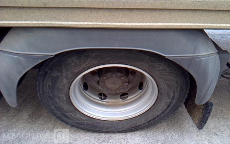 MERCEDES ATEGO 1524 PORTEUR CAISSE HAYON – 4X2 – PTAC 14T8 –  GA-036-RM