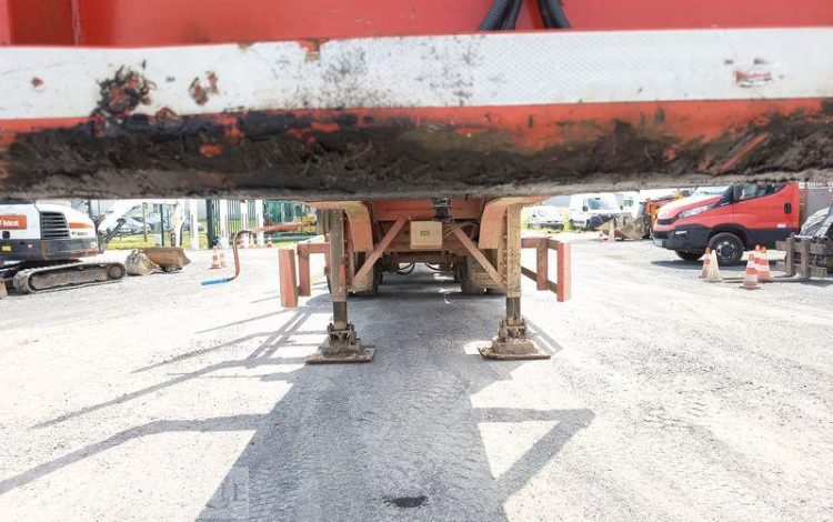 LOUAULT SEMI REMORQUE FORESTIERE SR39 – 3 ESSIEUX – PTAC : 28 TONNES – ANNEE 2021  GA-327-FJ