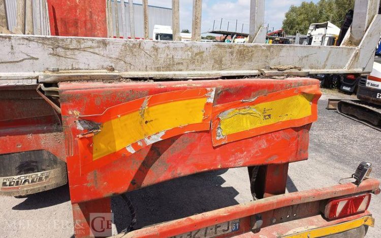 LOUAULT SEMI REMORQUE FORESTIERE SR39 – 3 ESSIEUX – PTAC : 28 TONNES – ANNEE 2021  GA-327-FJ