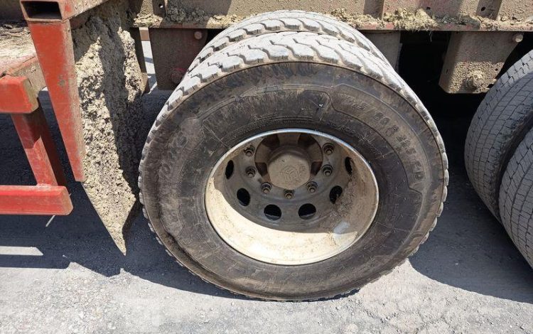 LOUAULT SEMI REMORQUE FORESTIERE SR39 – 3 ESSIEUX – PTAC : 28 TONNES – ANNEE 2021  GA-327-FJ
