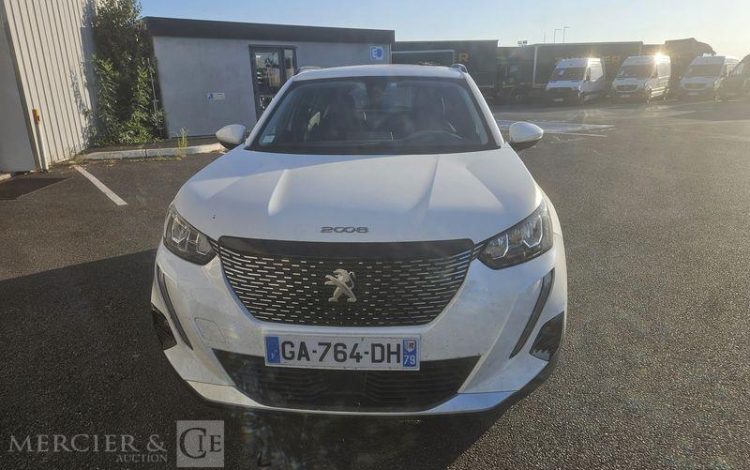 PEUGEOT 2008 1.5 BLUEHDI 130ch ALLURE PACK BLANC GA-764-DH
