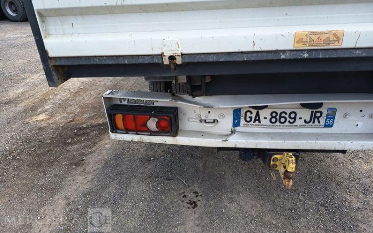 RENAULT MASTER 2,3 DCI 16V 163CV BENNE AVEC COFFRE ACIER DIESEL – ANNEE 2021 BLANC GA-869-JR