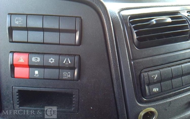MERCEDES ATEGO 1524 – BATTERIE HS PAS DE CG  GA-997-RM