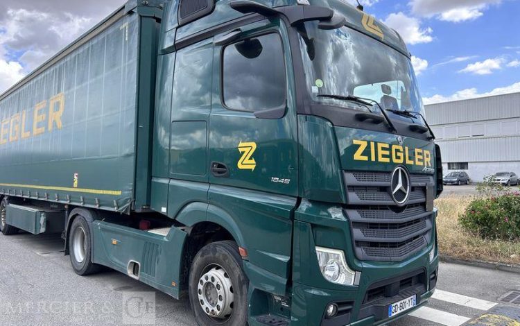 MERCEDES ACTROS 1845 VERT GD-601-YT